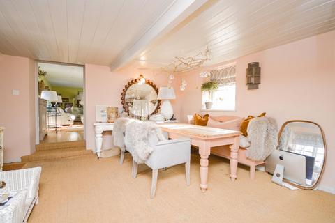 undefined, Thornham