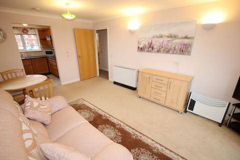 undefined, Hall Crescent, Holland on Sea, CO15