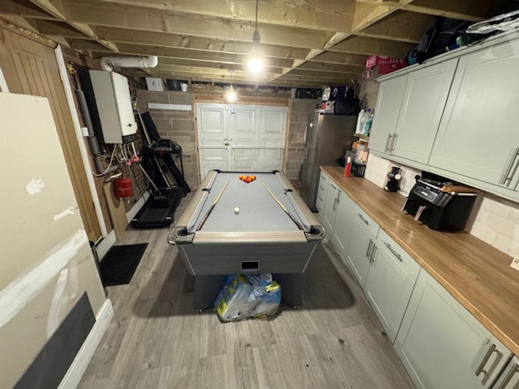 62 Elmfield Road Garage.jpeg
