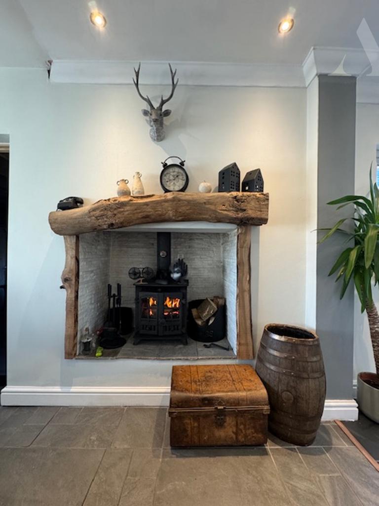 62 Elmfield Road Feature Fireplace.jpeg