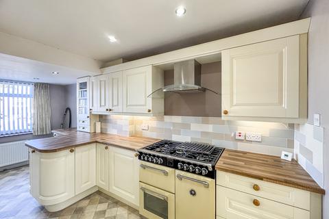 3 bedroom semi-detached house for sale, Ivyhouse Lane, Bilston, West Midlands