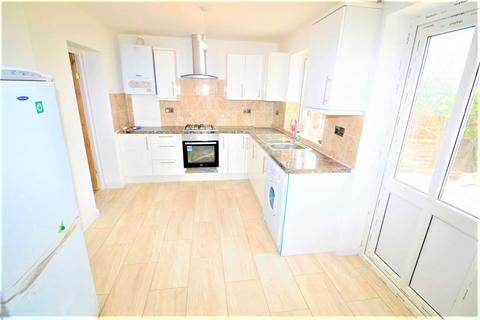 undefined, Hilltop, Loughton, IG10