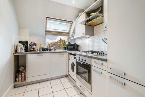 undefined, Hayes Grove, London SE22