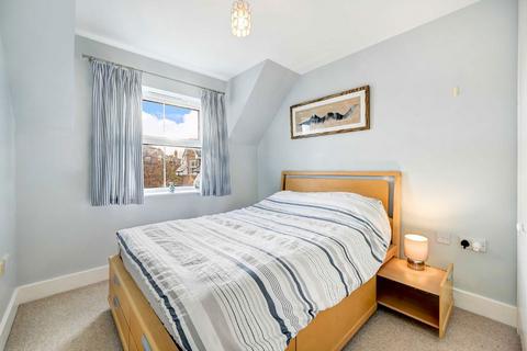 undefined, Hayes Grove, London SE22