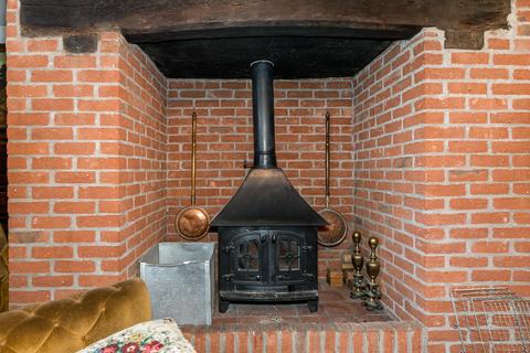 4 bedroom detached house for sale, The White House, 42 Preston Brockhurst, Shrewsbury, Shropshire