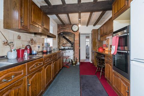 4 bedroom detached house for sale, The White House, 42 Preston Brockhurst, Shrewsbury, Shropshire
