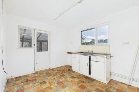 2 bedroom semi-detached bungalow for sale, Greentrees Close, Sompting, Lancing, BN15 9SX