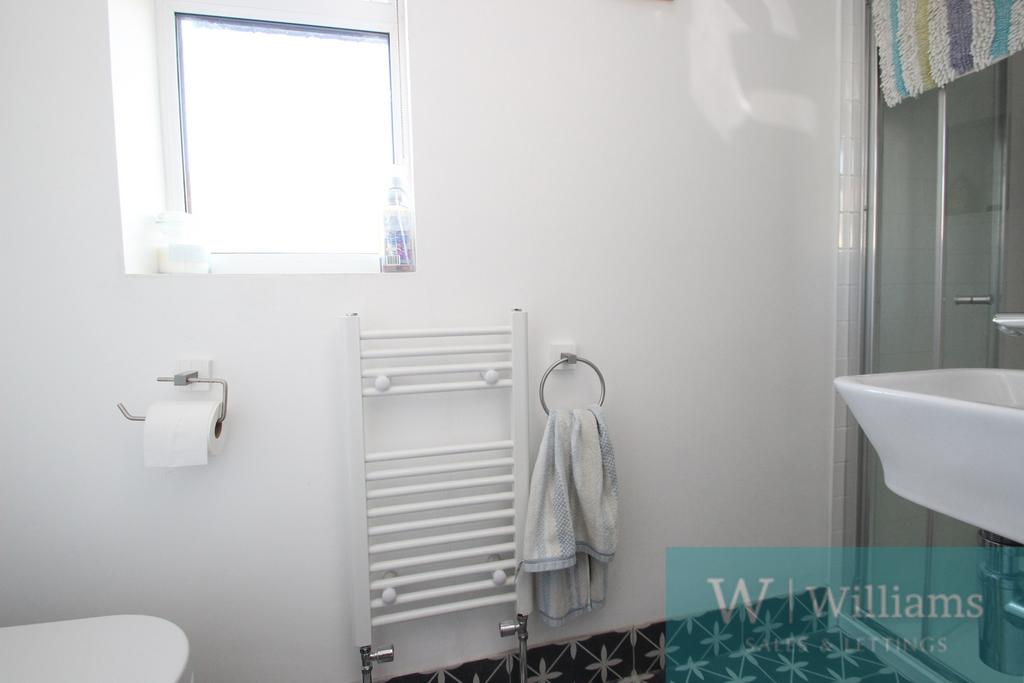 Ensuite