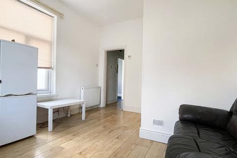 1 bedroom flat to rent, Flat 3, Monument Road, Birmingham, B16 8XF