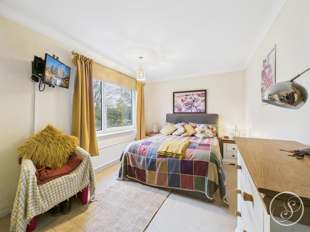 Bed 1