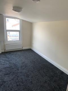 1 bedroom in a house share to rent, Perry Street, Bristol BS5
