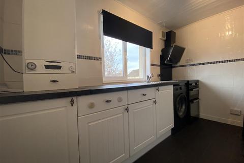 2 bedroom flat to rent, Balgowan Road, Perth
