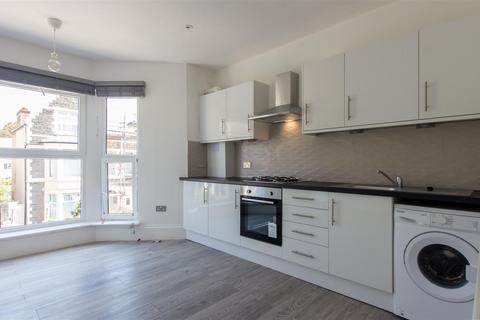 1 bedroom flat to rent, Claude Road, Cardiff CF24