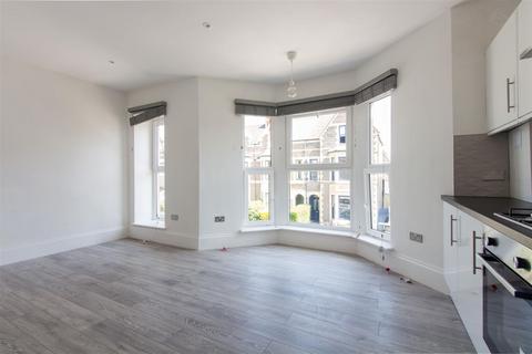 1 bedroom flat to rent, Claude Road, Cardiff CF24