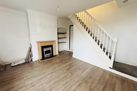 2 bedroom house for sale, Grasswell Terrace, Houghton Le Spring DH4
