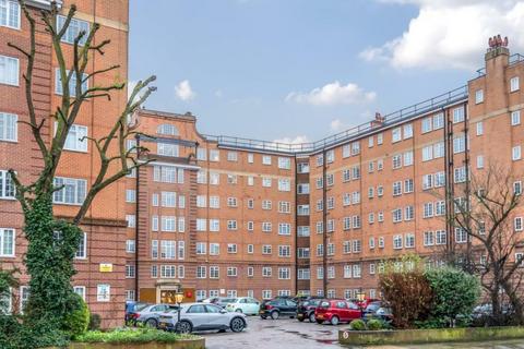 undefined, Stamford court, Goldhawk Road, London, W6