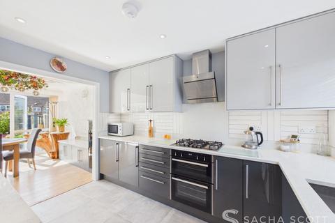 3 bedroom terraced house for sale, Chetwode Road, Tadworth, KT20