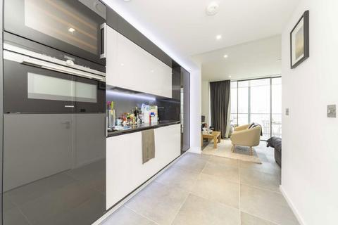 Studio to rent, Dollar Bay Place, London E14