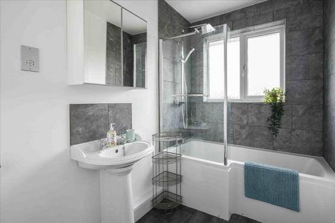 1 bedroom in a house share to rent, Lilac Grove, Nottingham NG9