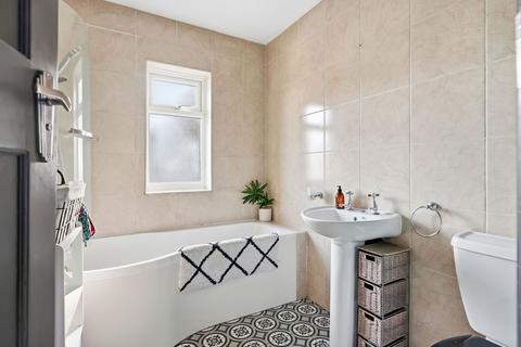 3 bedroom semi-detached house for sale, Alma Crescent, Cheam, SM1