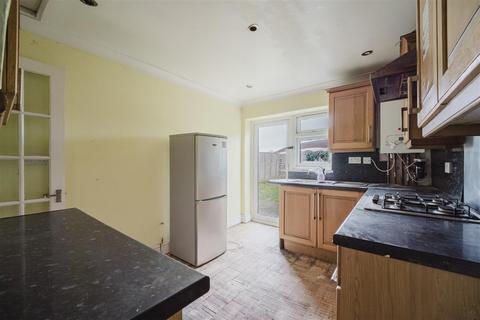 undefined, Orchard Avenue, Hounslow TW5