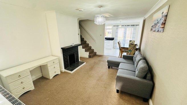 Woodlands-avenue-rg5-3he-967016