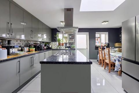 undefined, Lyon Park Avenue, Alperton HA0