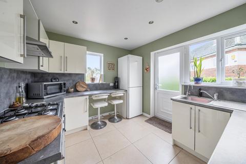undefined, King Edward Avenue, Horsforth, Leeds, West Yorkshire, LS18