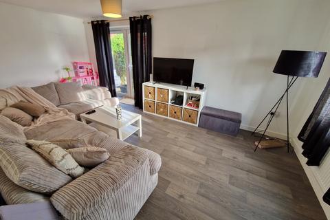 3 bedroom detached house to rent, Honeysuckle Court, Somerset TA5