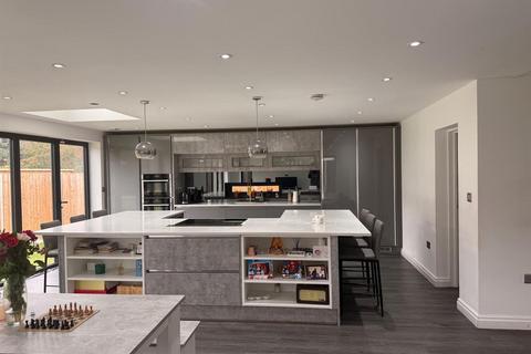 undefined, Bucknalls Drive, Bricket Wood, St. Albans