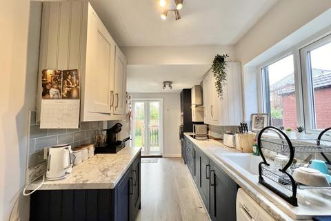 3 bedroom semi-detached house for sale, Galway Avenue, North Shore FY2