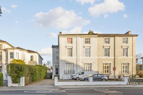 1 bedroom apartment to rent, Christopher Court, Surbiton KT6