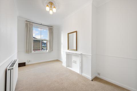 1 bedroom apartment to rent, Cleaveland Road, Surbiton KT6
