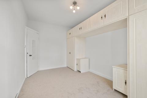 1 bedroom apartment to rent, Cleaveland Road, Surbiton KT6