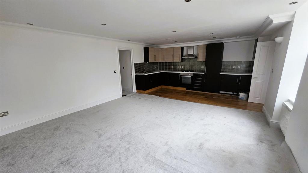 Lounge / kitchen