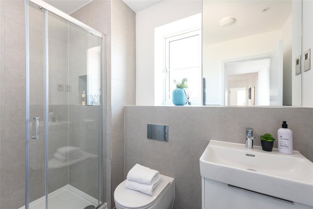 Bed 2 En Suite