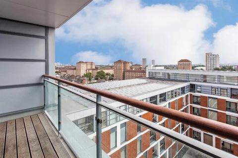 2 bedroom apartment to rent, 3 Cornell Square, London SW8