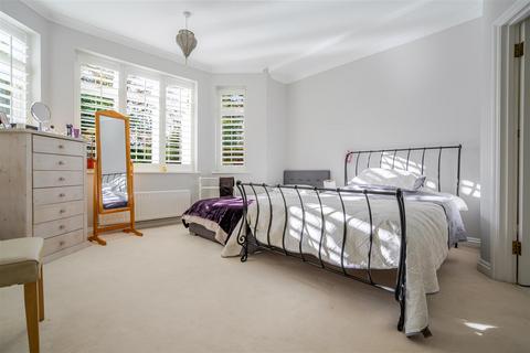 undefined, Woodleigh Mansions, Sunninghill