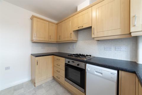 2 bedroom terraced house to rent, Neston Court, Kenton, Newcastle Upon Tyne