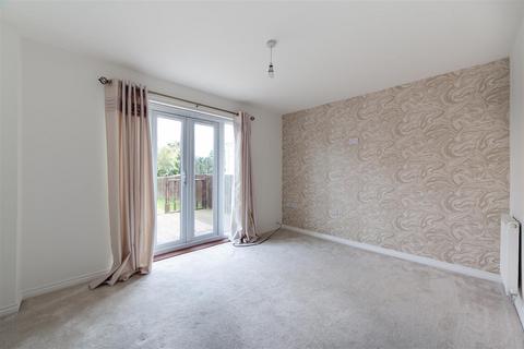 2 bedroom terraced house to rent, Neston Court, Kenton, Newcastle Upon Tyne