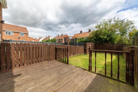 2 bedroom terraced house to rent, Neston Court, Kenton, Newcastle Upon Tyne
