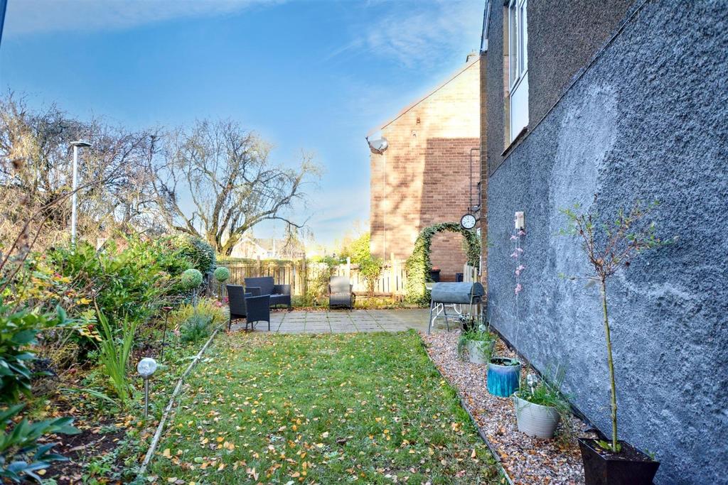 Garden 2.jpeg