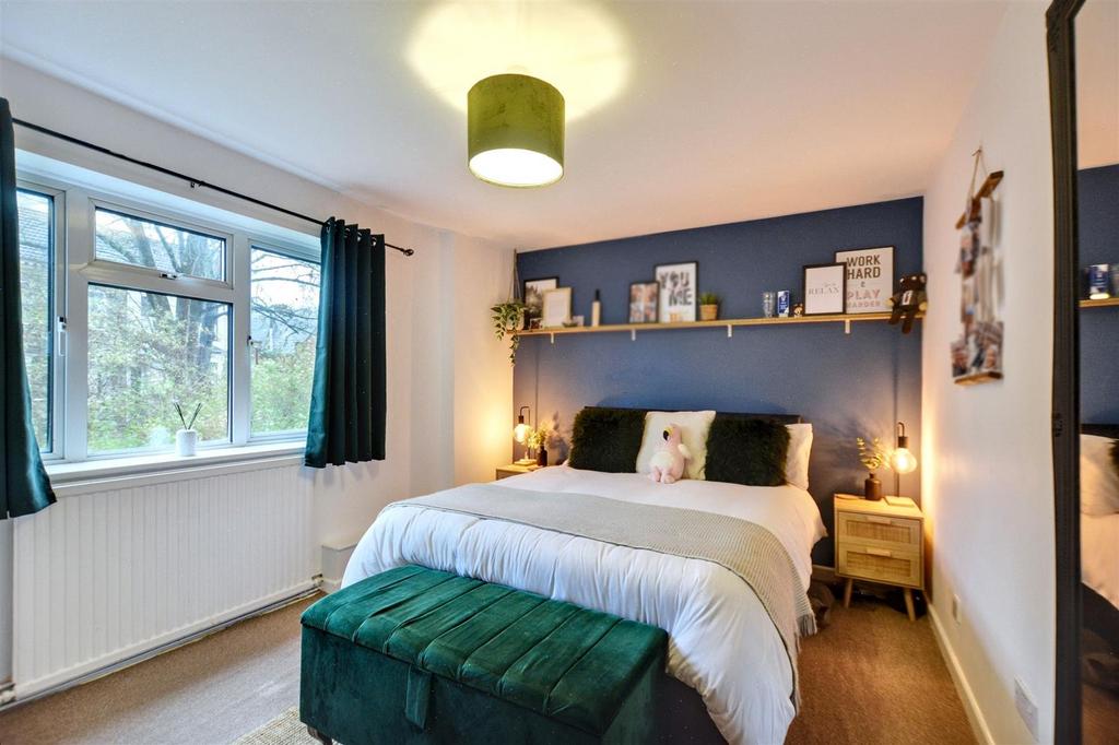 Bedroom 1.jpeg