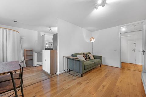 2 bedroom flat for sale, New Compton Street, London