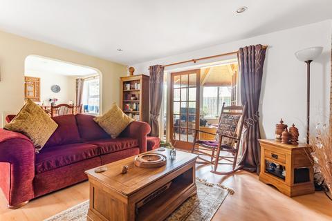 undefined, Forge Close, Lincoln LN4
