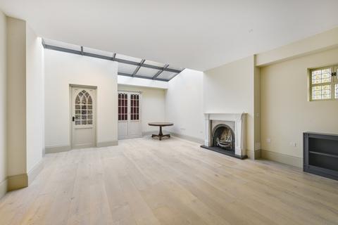 undefined, The Courtyard, Smith Street, Chelsea, London
