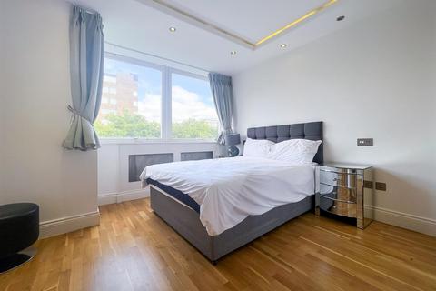 2 bedroom apartment to rent, Porchester Place, Hyde Park, W2