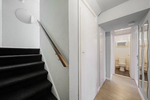 3 bedroom flat to rent, Risborough House, 6 Mallory Street, London