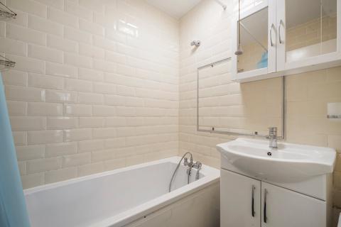 3 bedroom flat to rent, Risborough House, 6 Mallory Street, London