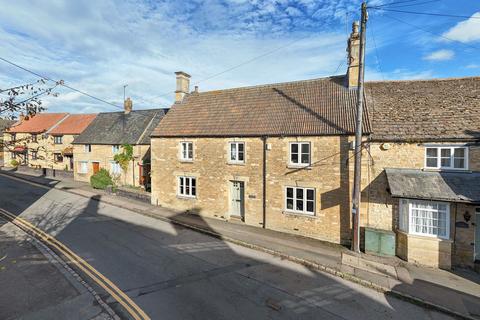 undefined, High Street, Kettering NN14